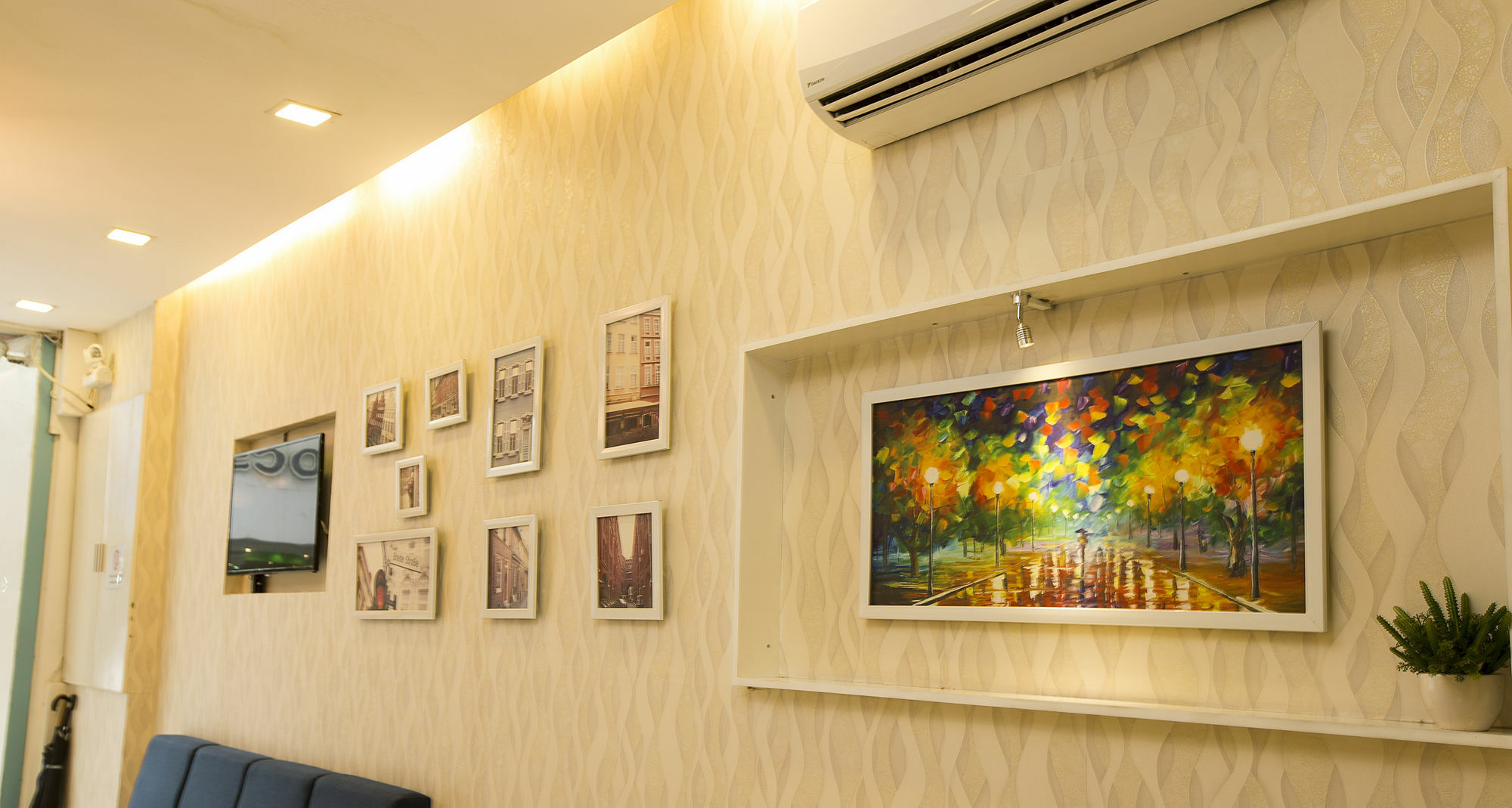Saigon Crystal Hotel مدينة هوشي منه المظهر الخارجي الصورة